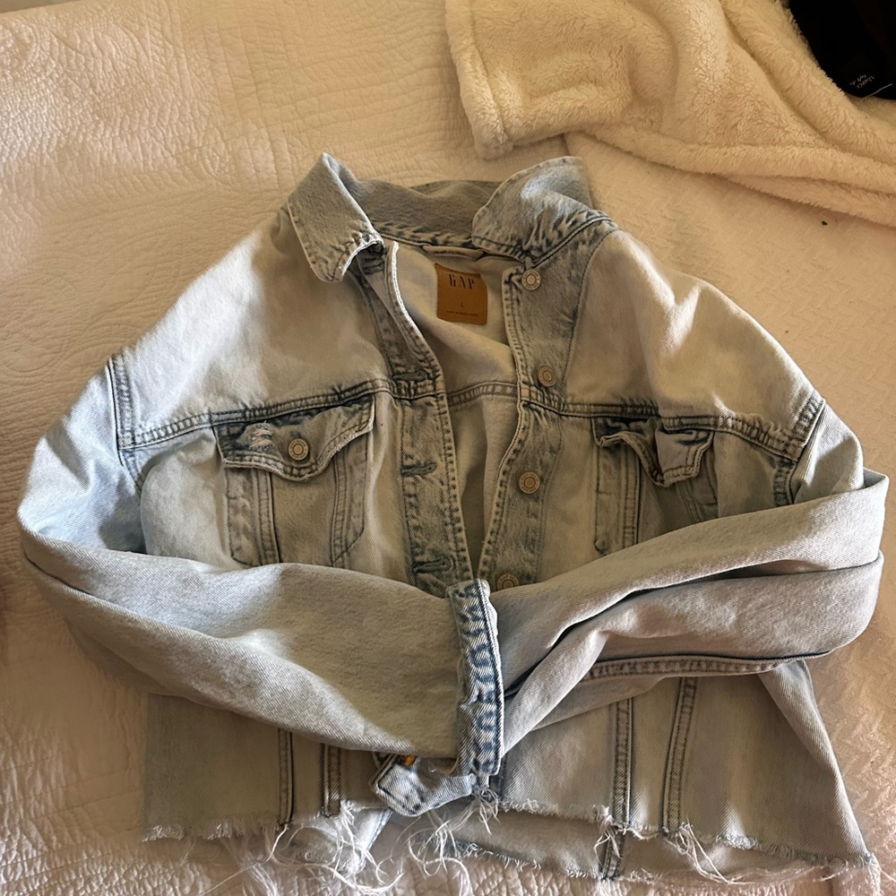 Cropped Gap Light Blue Denim Jacket
